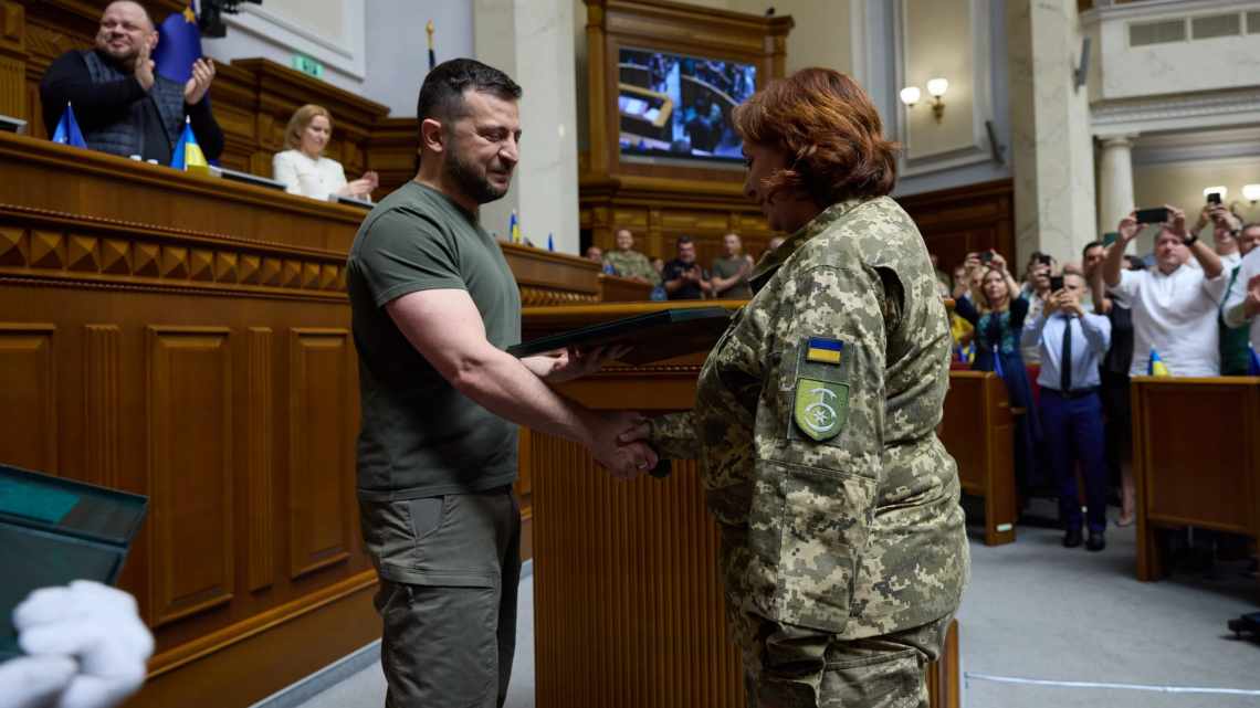 Нагорода заважає міркувати