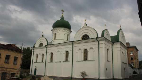 Казанська церква в селищі Верхні Котиці