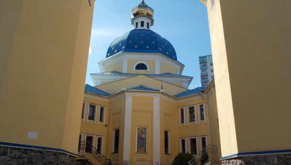 Казанська церква у Власєвому